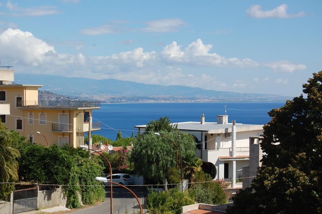 B&B Villa Francesca Soverato Marina Exterior photo