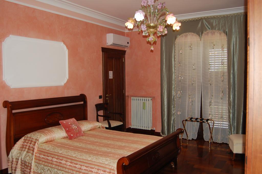 B&B Villa Francesca Soverato Marina Room photo