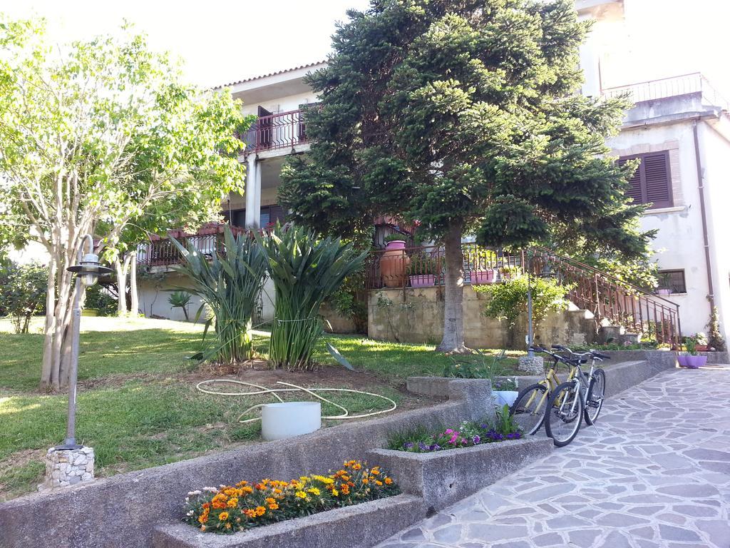 B&B Villa Francesca Soverato Marina Exterior photo
