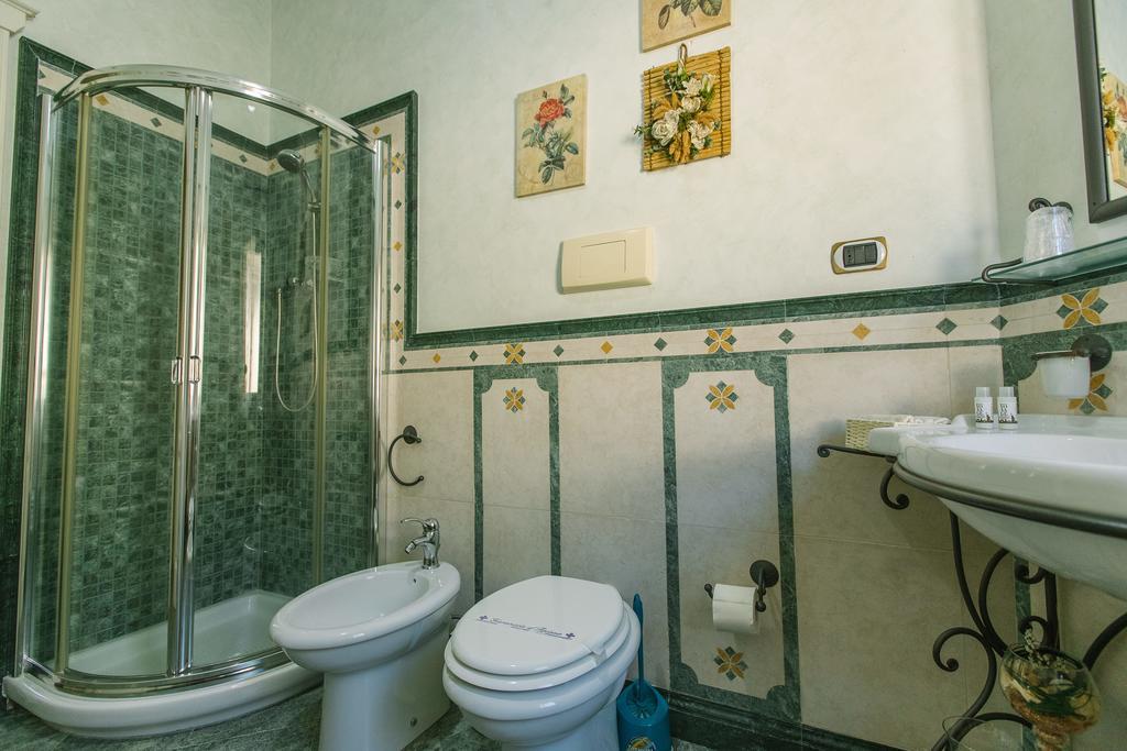 B&B Villa Francesca Soverato Marina Exterior photo